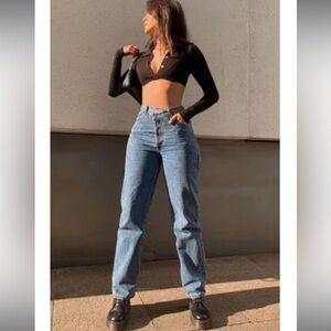 Cross over straight leg Jeans